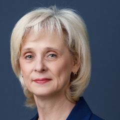 Дамм Елена